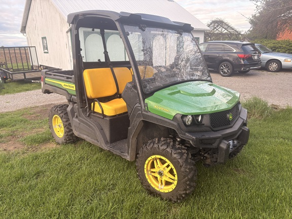 2022 John Deere XUV 835M ATV