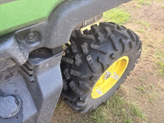2022 John Deere XUV 835M ATV