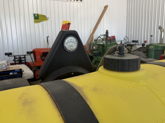 2001 John Deere 1750 Planter