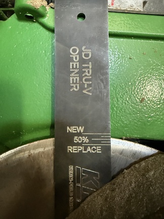 2023 John Deere 1775NT Planter