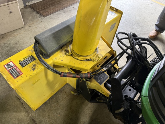 John Deere 47" Snow Blower Snow Blower