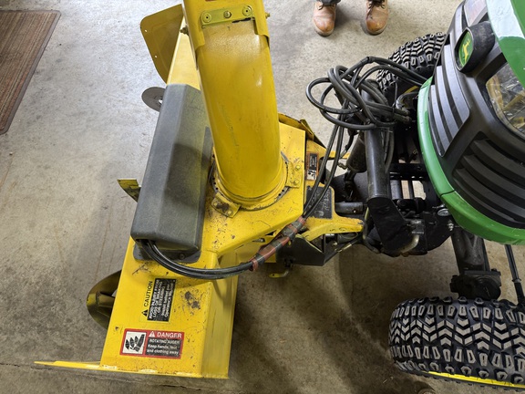 John Deere 47" Snow Blower Snow Blower