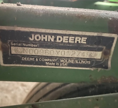 1990 John Deere 960 Field Cultivator