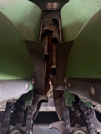2015 John Deere 612C Header Corn Head