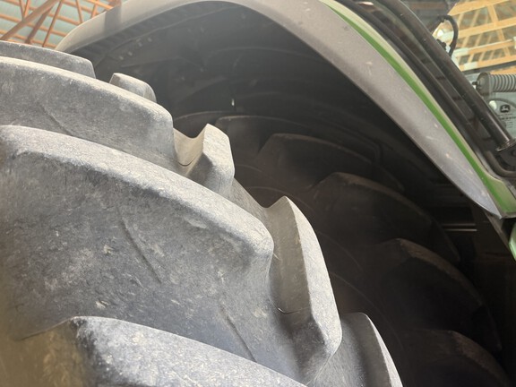 2023 John Deere 8R 370 Tractor