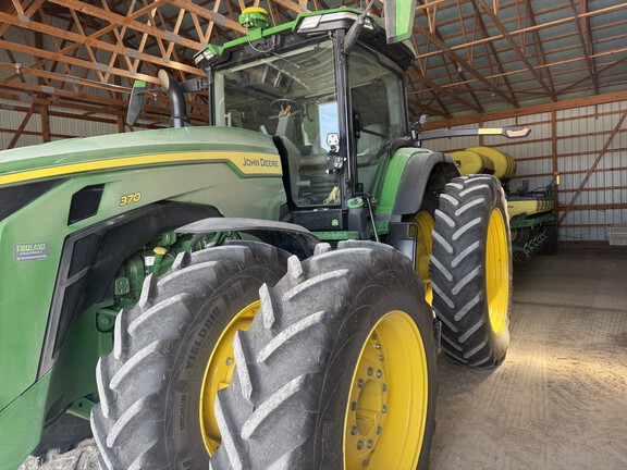 2023 John Deere 8R 370 Tractor