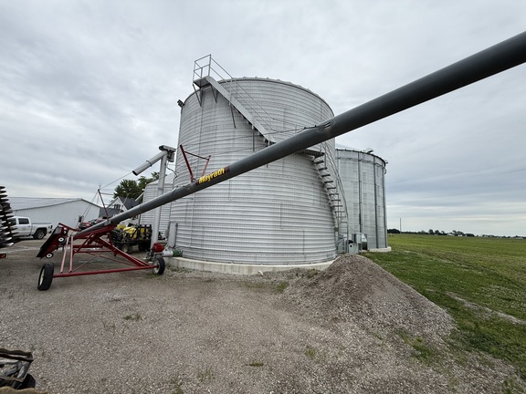 2015 Misc 10x62 Grain Auger