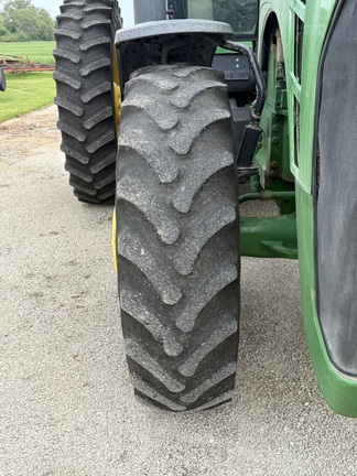 2010 John Deere 8295R Tractor