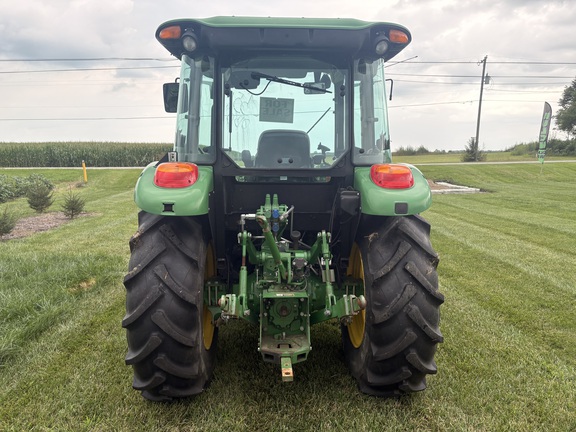 2015 John Deere 5085E Tractor