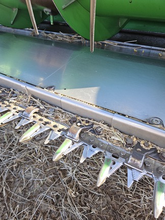 2018 John Deere 630F Header Combine