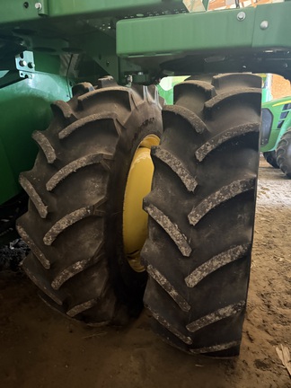 2023 John Deere S760 Combine