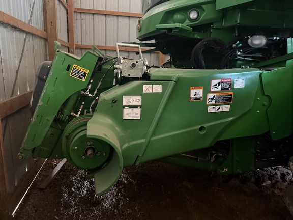 2023 John Deere S760 Combine