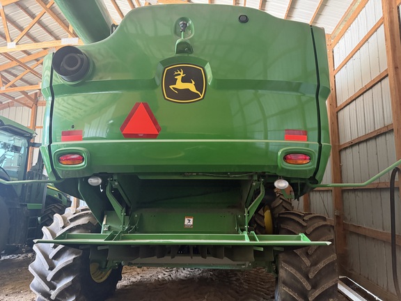 2023 John Deere S760 Combine