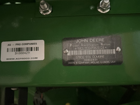 2023 John Deere S760 Combine
