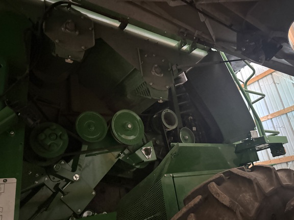 2023 John Deere S760 Combine