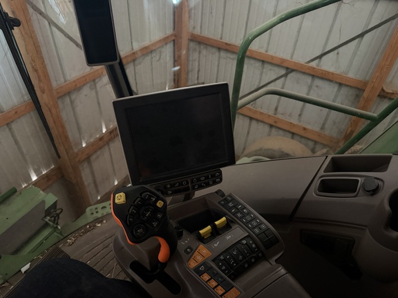 2023 John Deere S760 Combine