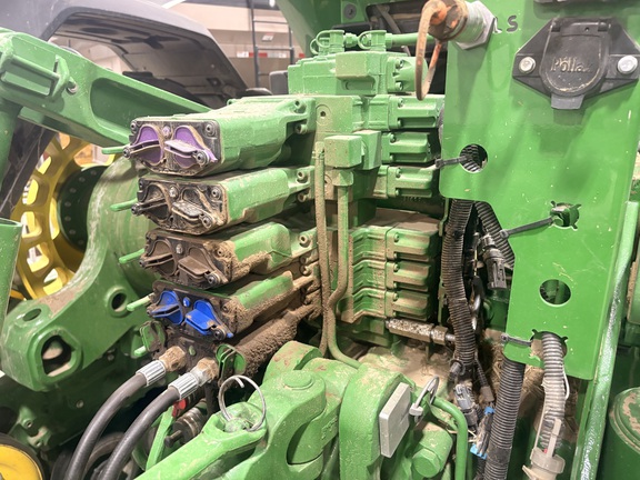 2021 John Deere 8RX 410 Tractor Rubber Track