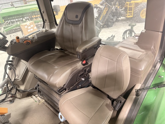 2021 John Deere 8RX 410 Tractor Rubber Track