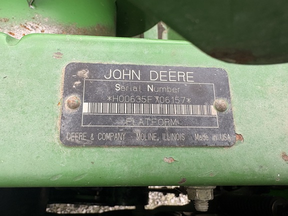 2004 John Deere 635F Header Combine