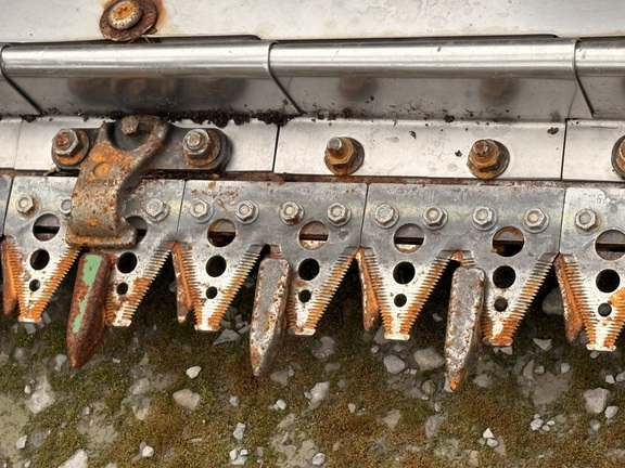 2004 John Deere 635F Header Combine