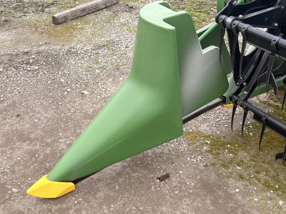 2004 John Deere 635F Header Combine