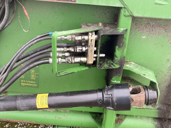 2004 John Deere 635F Header Combine