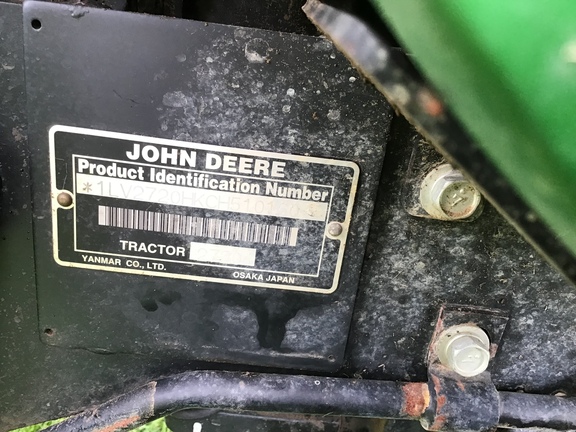 2012 John Deere 2720 CUT Tractor Compact