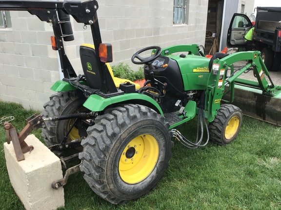 2012 John Deere 2720 CUT Tractor Compact