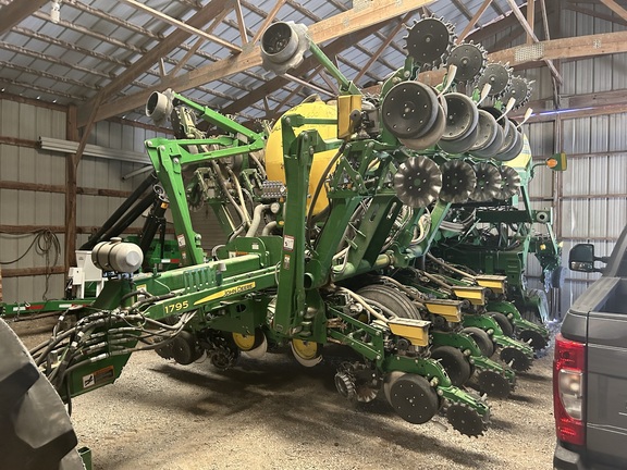 2020 John Deere 1795 Planter