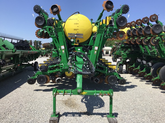 2020 John Deere 1795 Planter