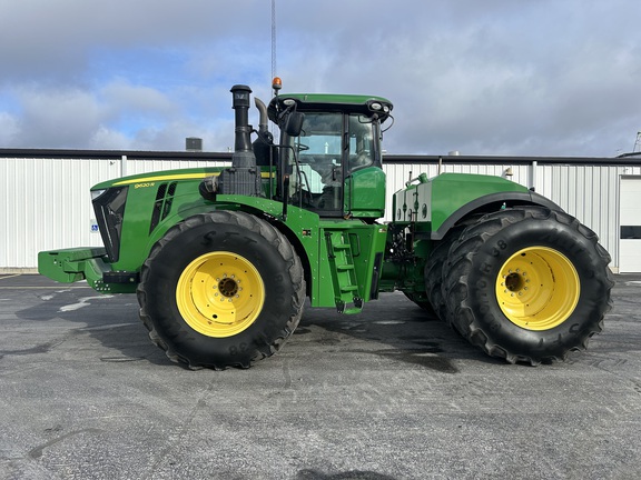 2015 John Deere 9620R Tractor 4WD