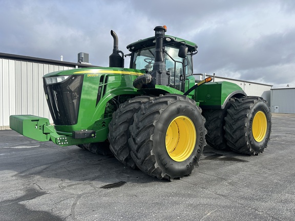 2015 John Deere 9620R Tractor 4WD