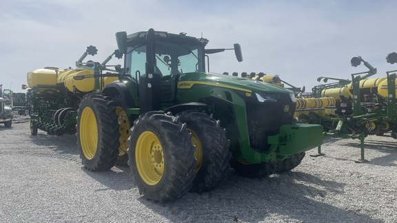 2022 John Deere 8R 310 Tractor