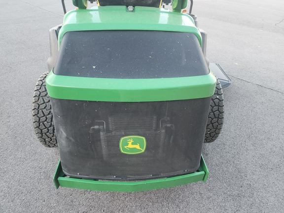 2022 John Deere Z997R Mower/Zero Turn