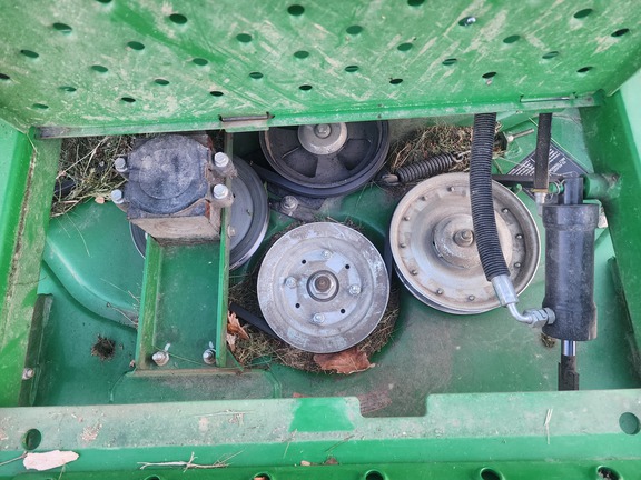 2022 John Deere Z997R Mower/Zero Turn
