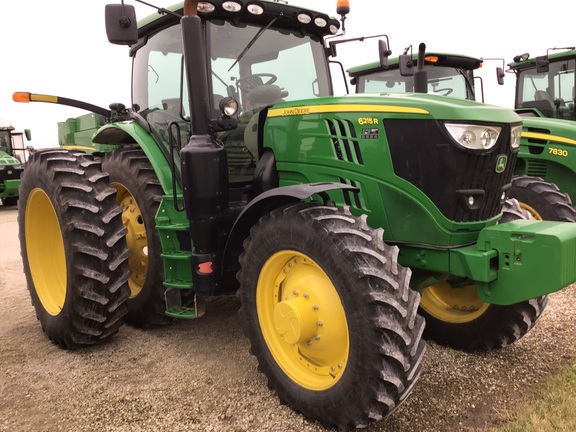 2019 John Deere 6215R Tractor