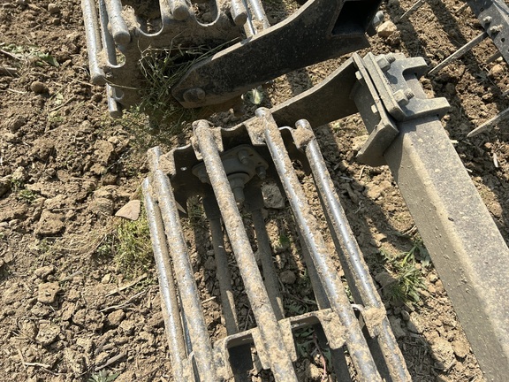 2018 John Deere 2230 Field Cultivator