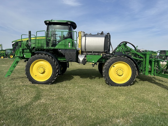 2020 John Deere R4030 Sprayer/High Clearance