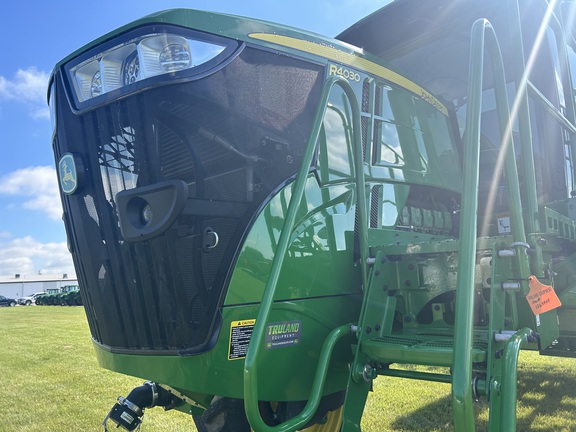 2021 John Deere R4030 Sprayer/High Clearance