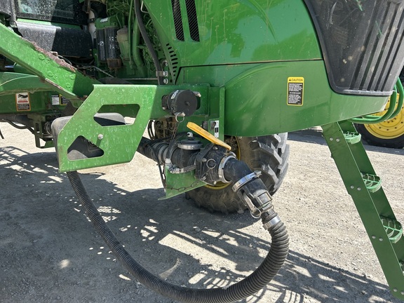 2016 John Deere R4038 Sprayer/High Clearance