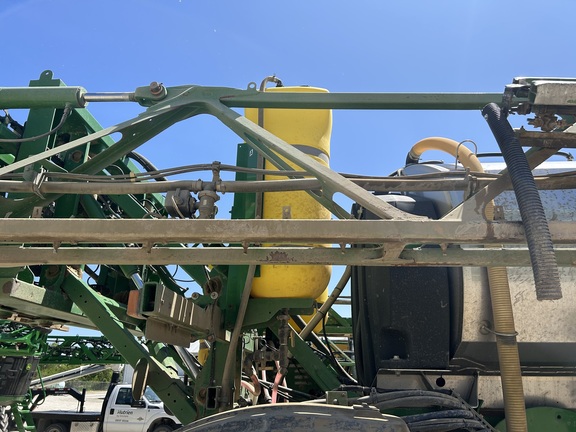 2016 John Deere R4038 Sprayer/High Clearance