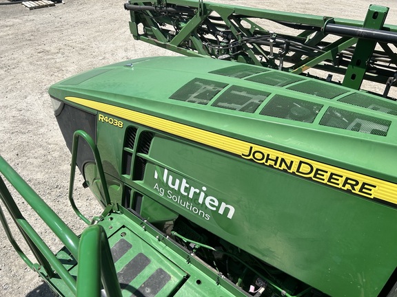 2016 John Deere R4038 Sprayer/High Clearance