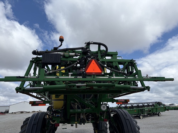 2016 John Deere R4038 Sprayer/High Clearance