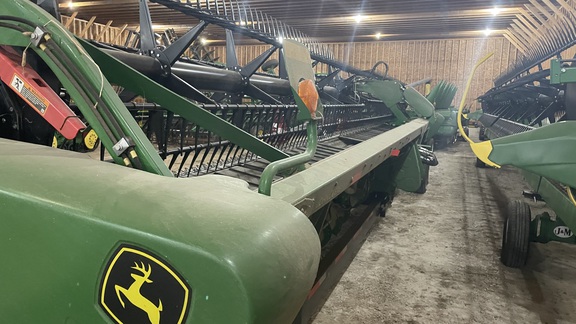 2018 John Deere 645FD Header Combine