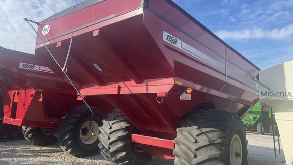 2016 J&M 1150-20 Grain Cart