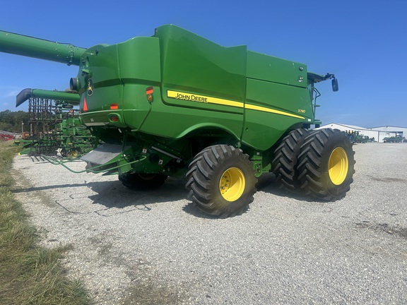 2022 John Deere S780 Combine