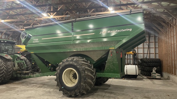 2010 J&M 1150-20 Grain Cart