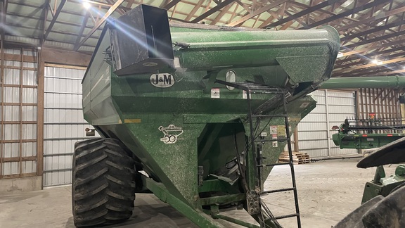 2010 J&M 1150-20 Grain Cart