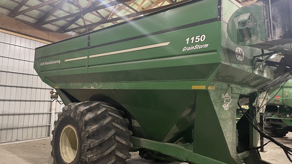 2010 J&M 1150-20 Grain Cart