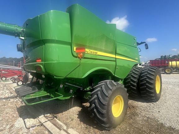 2022 John Deere S780 Combine